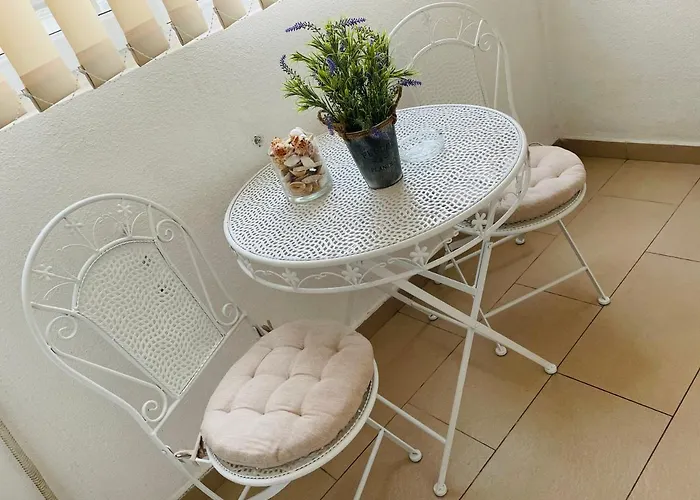 Kara Sea View מאמאיה